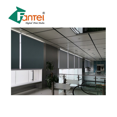 Due il blackout dei lati 540GSM acceca il PVC materiale della metallina del tessuto laminato